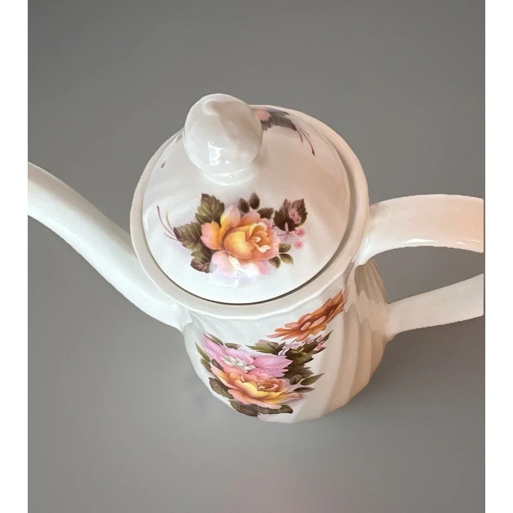 Porcelain Vintage Lidded Tea Pot Coffee Pot Made In England Roses 8" Tall - Picture 5 of 9